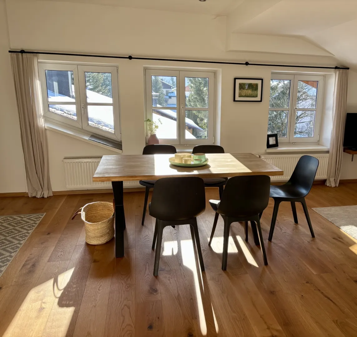 Spacious living room with dining area